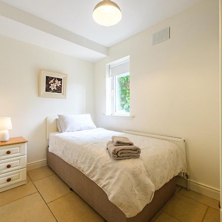 33A Steepleview Apartment Трим Екстериор снимка