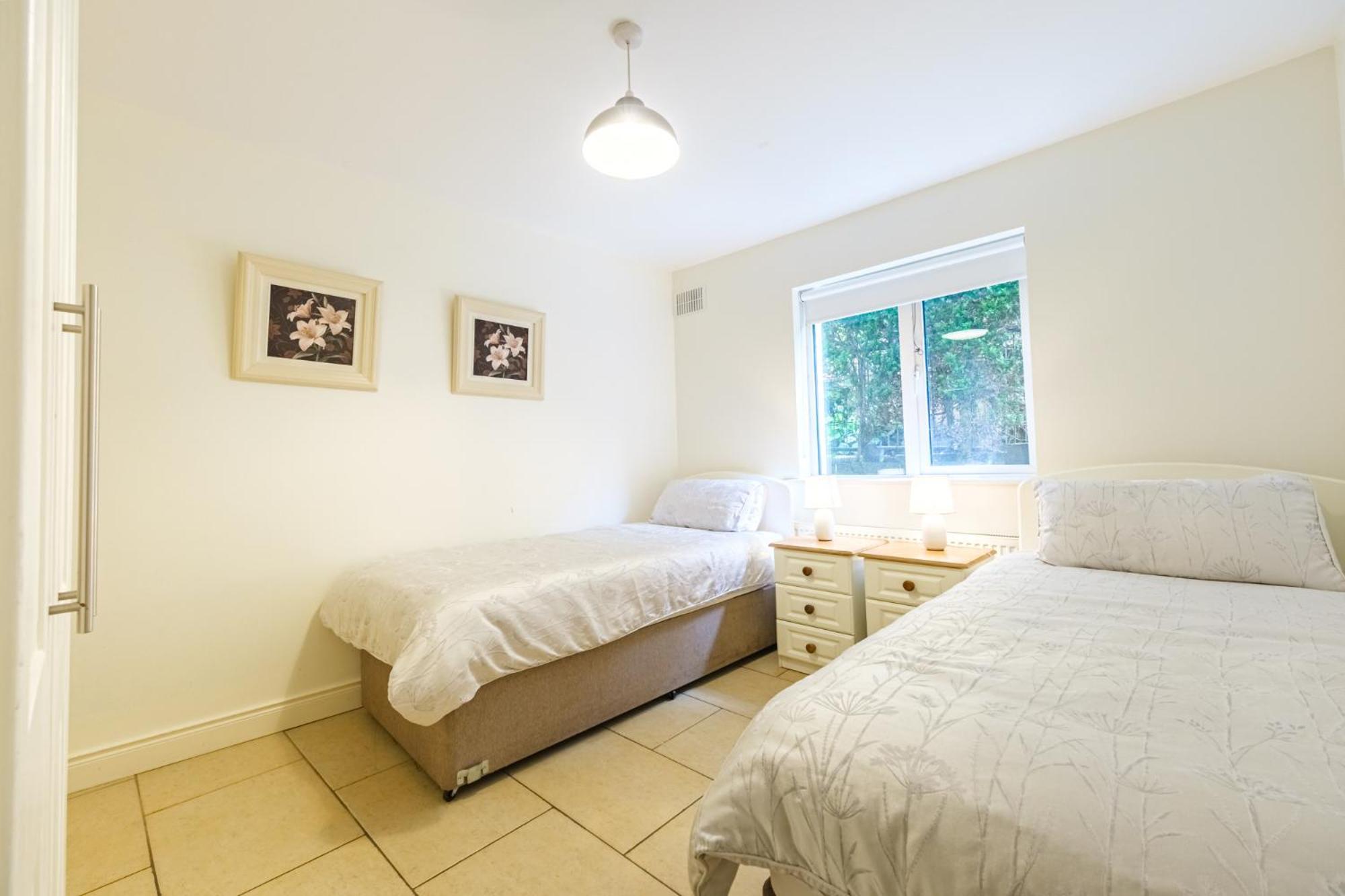 33A Steepleview Apartment Трим Екстериор снимка